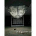 Lustre com luz pendente suspensa no lobby de hotel moderno personalizado